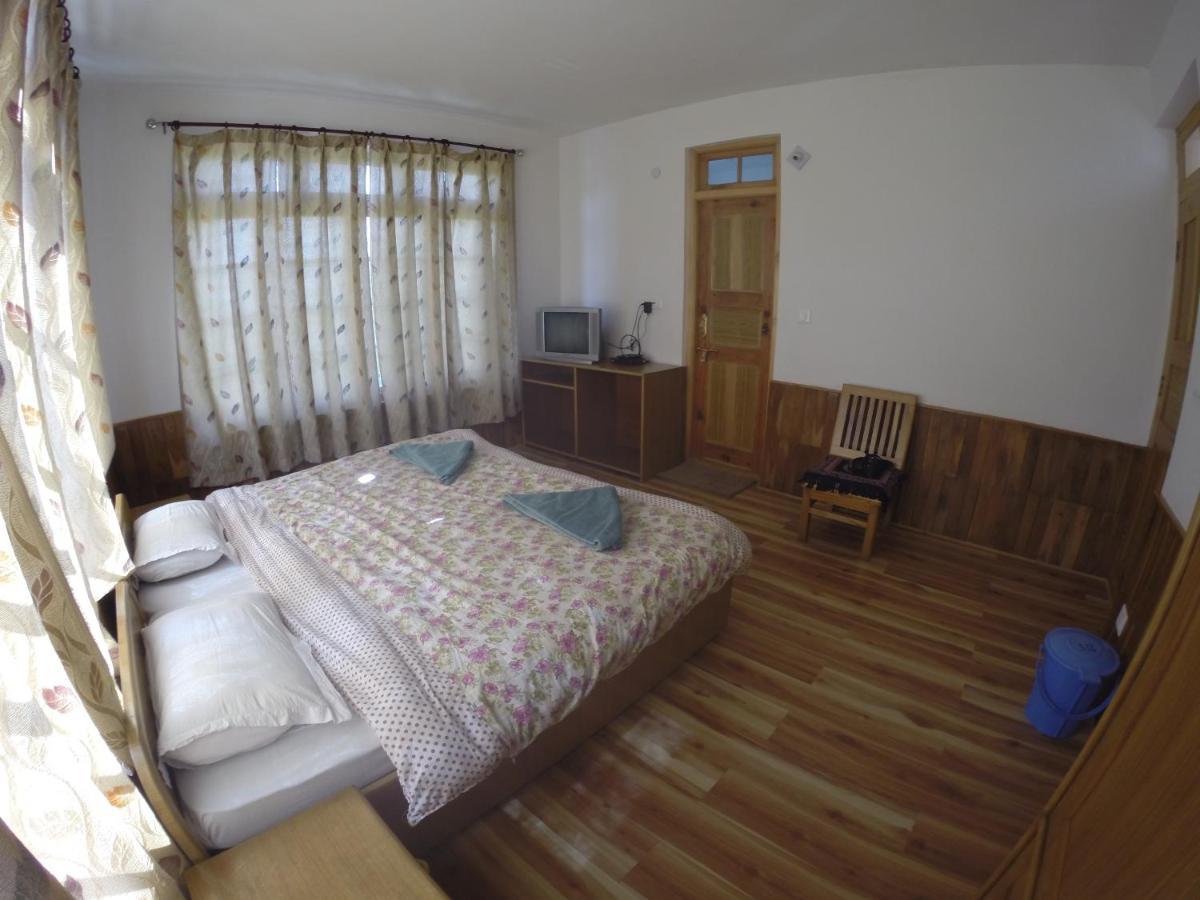 לה Barath Hotel & Guest House מראה חיצוני תמונה